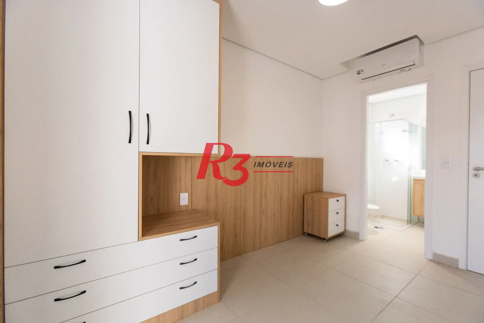 Apartamento para alugar, 72 m² por R$ 5.654,00/mês - Campo Grande - Santos/SP