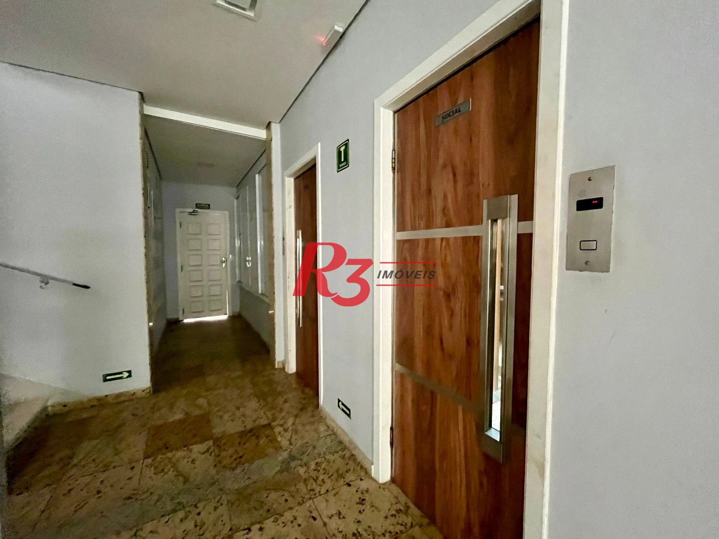 Apartamento com 2 dormitórios para alugar, 98 m² por R$ 5.300,00/mês - Gonzaga - Santos/SP