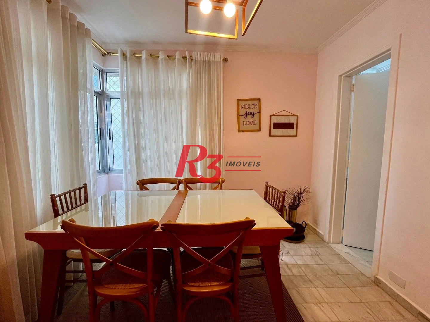 Apartamento com 2 dormitórios para alugar, 98 m² por R$ 5.300,00/mês - Gonzaga - Santos/SP