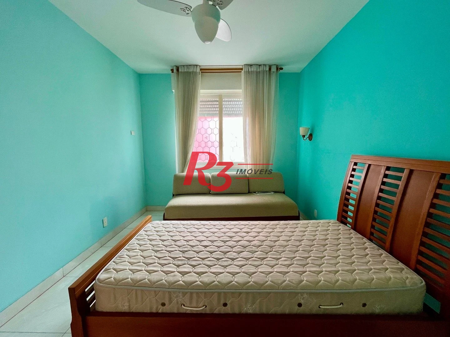 Apartamento com 2 dormitórios para alugar, 98 m² por R$ 5.300,00/mês - Gonzaga - Santos/SP