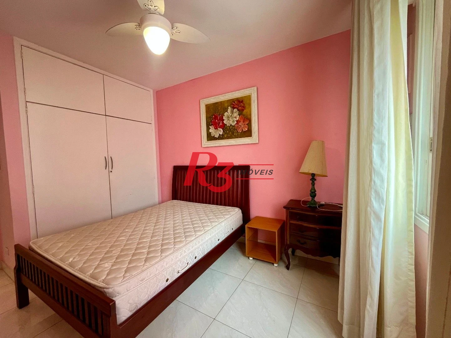 Apartamento com 2 dormitórios para alugar, 98 m² por R$ 5.300,00/mês - Gonzaga - Santos/SP