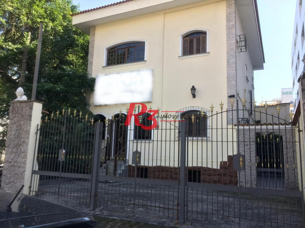 Casa com 3 dormitórios para alugar, 280 m² por R$ 12.000,00/mês - Gonzaga - Santos/SP