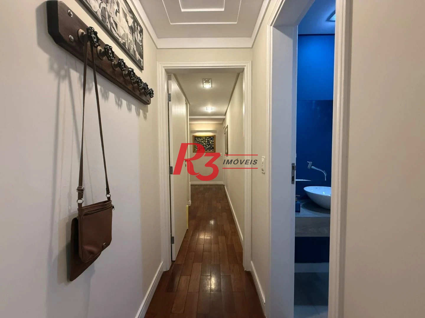 Apartamento com 3 dormitórios à venda, 142 m² por R$ 1.320.000,00 - Gonzaga - Santos/SP