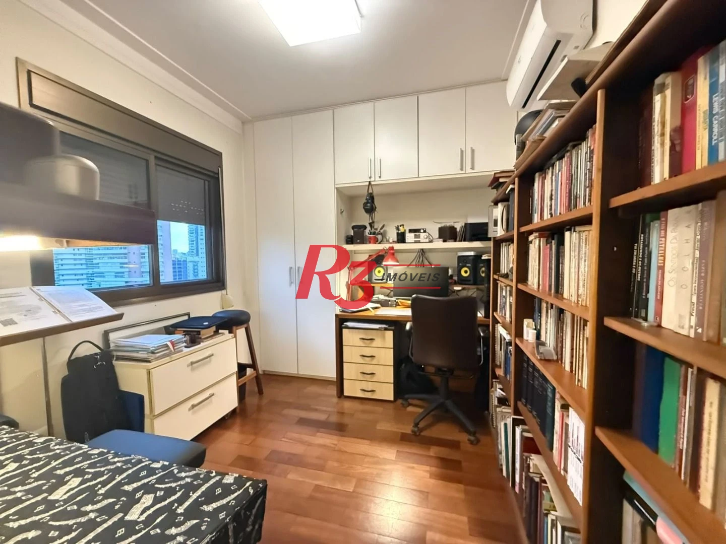 Apartamento com 3 dormitórios à venda, 142 m² por R$ 1.320.000,00 - Gonzaga - Santos/SP