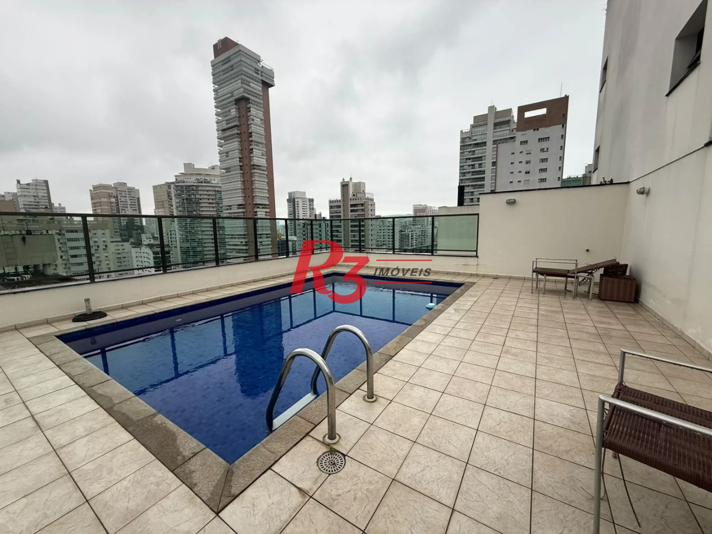 Apartamento com 3 dormitórios à venda, 142 m² por R$ 1.320.000,00 - Gonzaga - Santos/SP