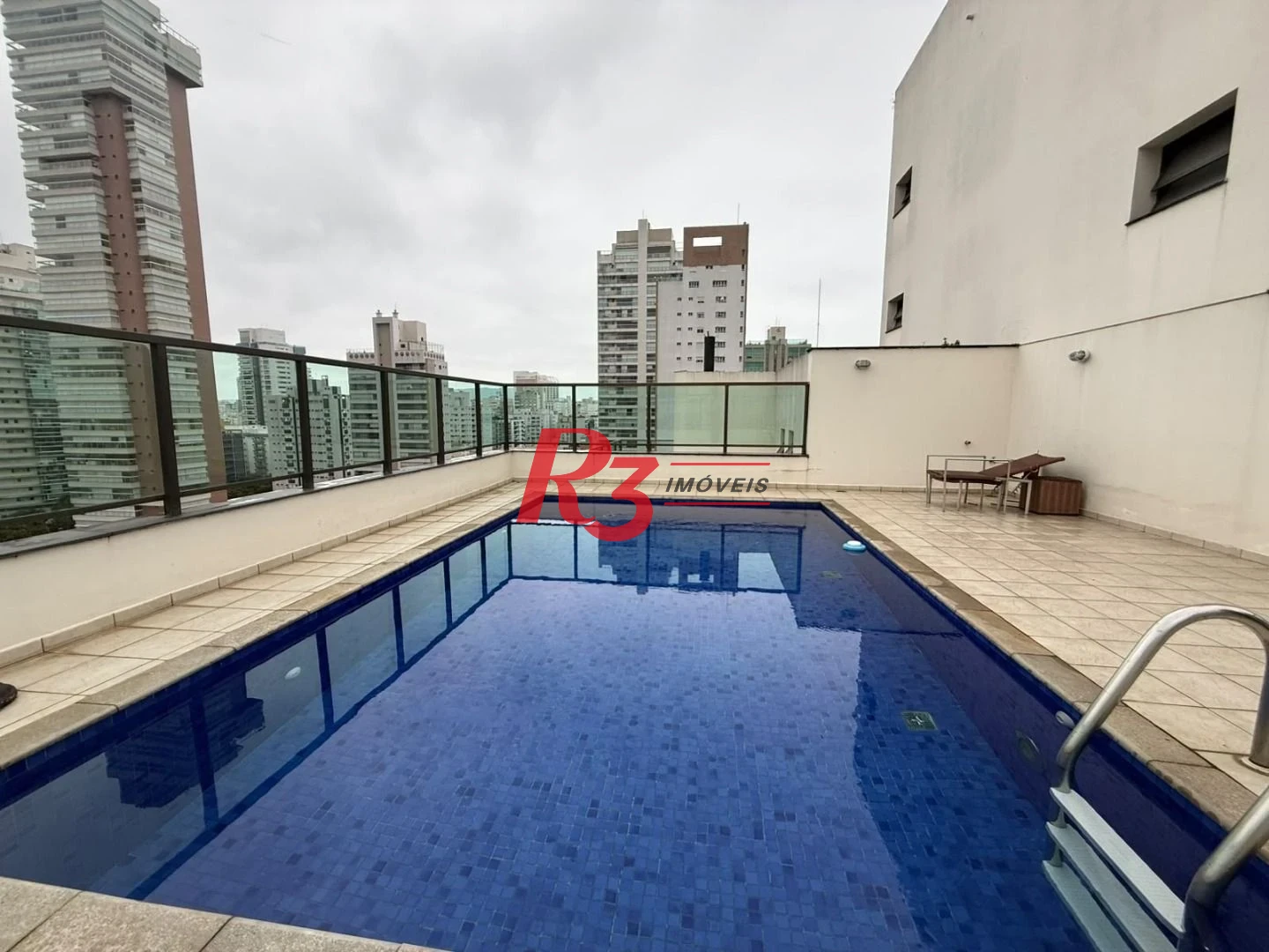 Apartamento com 3 dormitórios à venda, 142 m² por R$ 1.320.000,00 - Gonzaga - Santos/SP