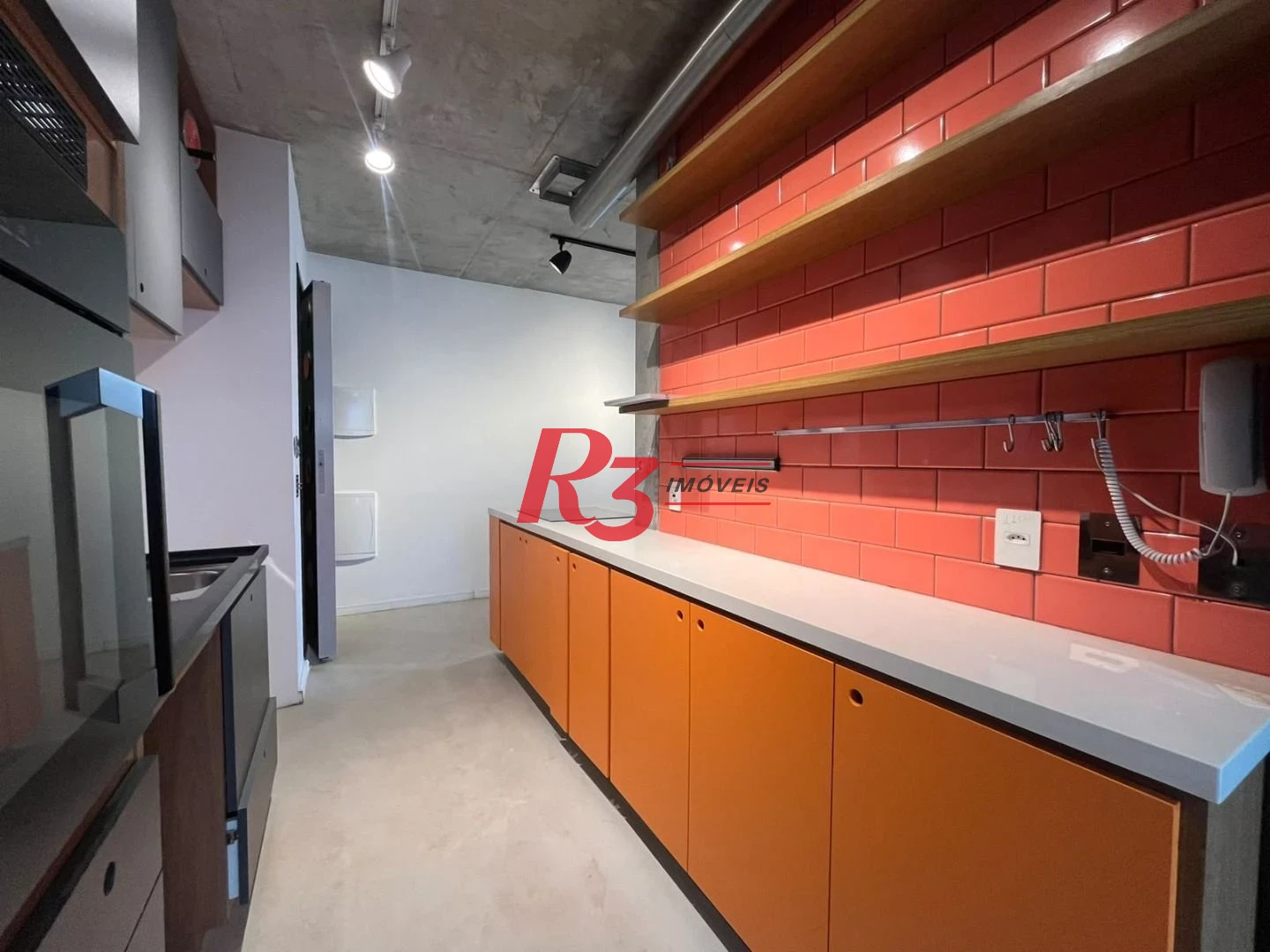 Apartamento Garden com 2 dormitórios à venda, 72 m² por R$ 1.287.000,00 - Embaré - Santos/SP