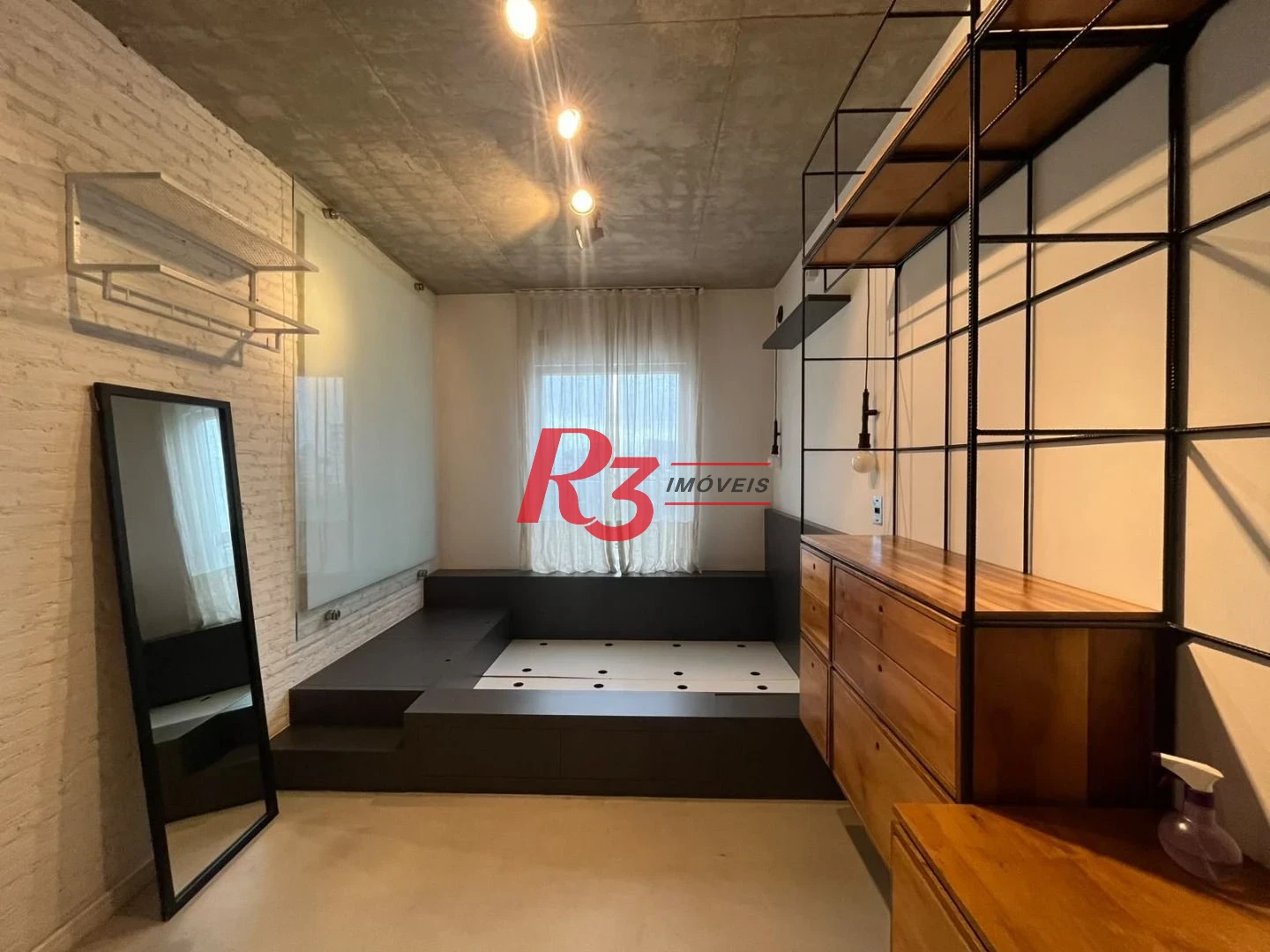 Apartamento Garden com 2 dormitórios à venda, 72 m² por R$ 1.287.000,00 - Embaré - Santos/SP