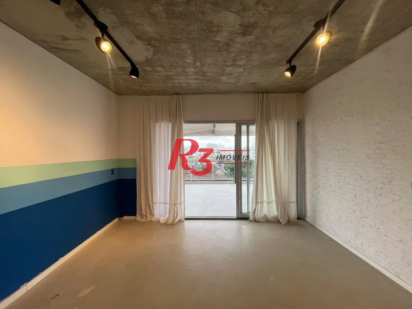 Apartamento Garden com 2 dormitórios à venda, 72 m² por R$ 1.287.000,00 - Embaré - Santos/SP