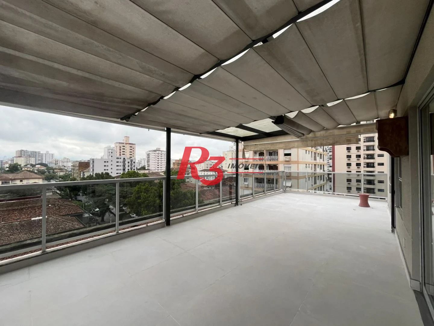 Apartamento Garden com 2 dormitórios à venda, 72 m² por R$ 1.287.000,00 - Embaré - Santos/SP