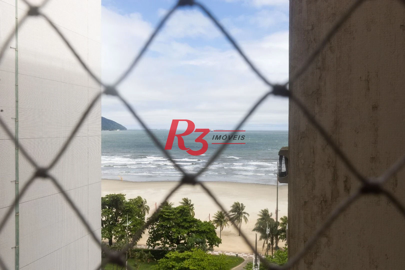 Apartamento com 2 dormitórios à venda, 148 m² por R$ 920.000,00 - Gonzaga - Santos/SP