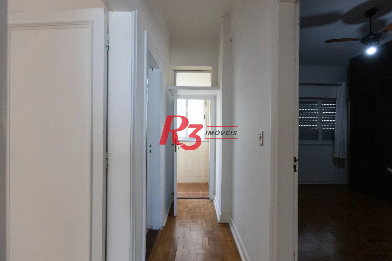 Apartamento com 2 dormitórios à venda, 148 m² por R$ 920.000,00 - Gonzaga - Santos/SP
