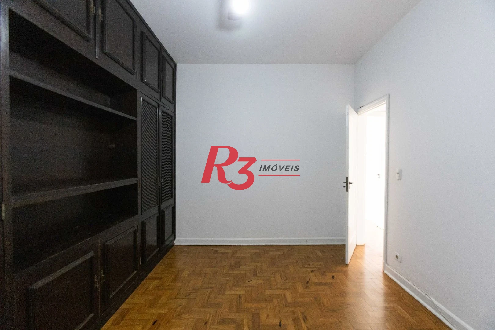 Apartamento com 2 dormitórios à venda, 148 m² por R$ 920.000,00 - Gonzaga - Santos/SP