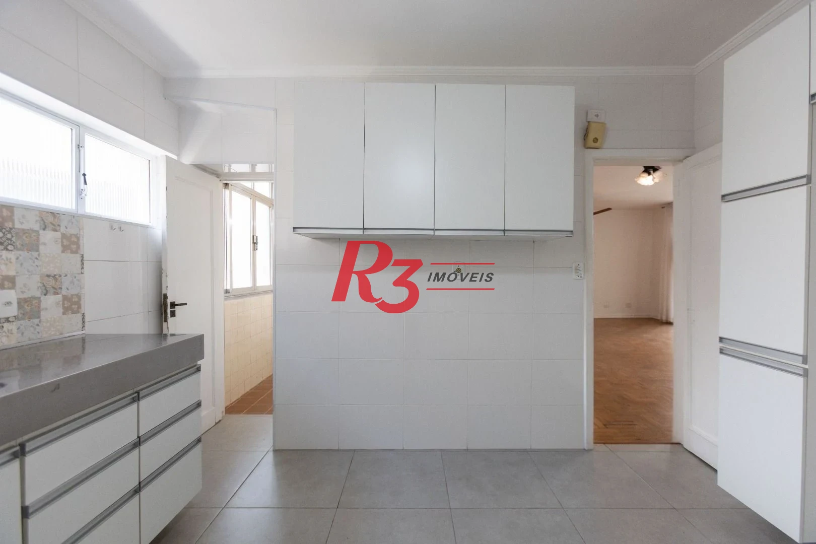 Apartamento com 2 dormitórios à venda, 148 m² por R$ 920.000,00 - Gonzaga - Santos/SP