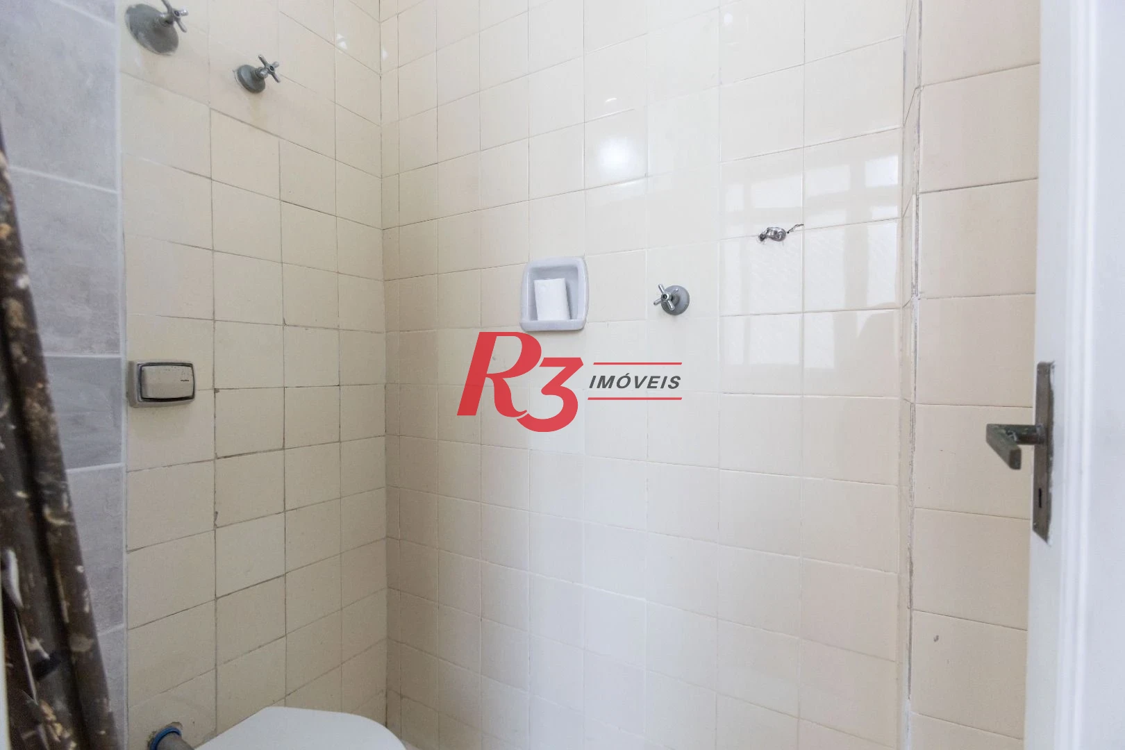 Apartamento com 2 dormitórios à venda, 148 m² por R$ 920.000,00 - Gonzaga - Santos/SP