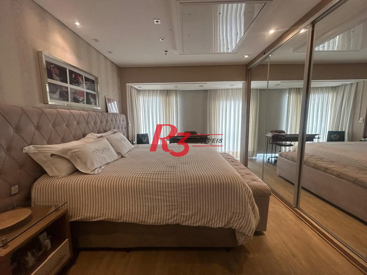 Apartamento com 4 dormitórios à venda, 199 m² por R$ 3.140.000,00 - Ponta da Praia - Santos/SP