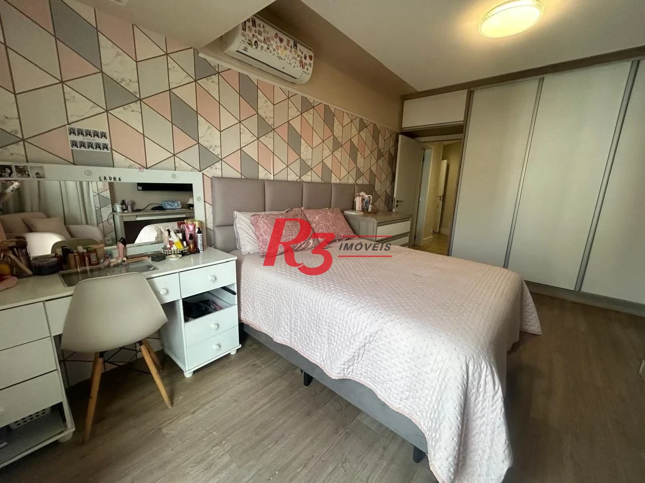 Apartamento com 4 dormitórios à venda, 199 m² por R$ 3.140.000,00 - Ponta da Praia - Santos/SP