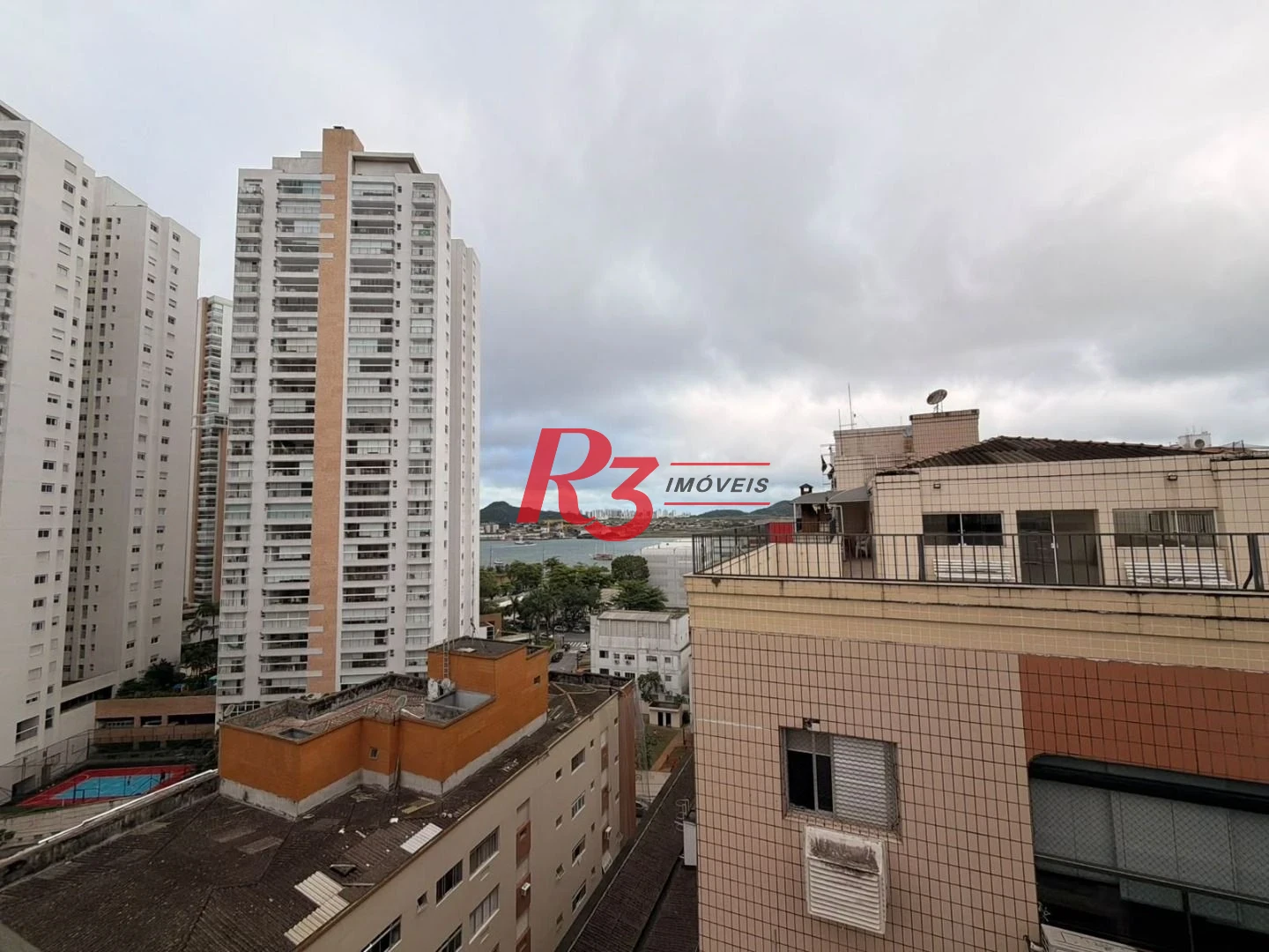 Apartamento com 2 dormitórios à venda, 81 m² por R$ 730.000,00 - Ponta da Praia - Santos/SP