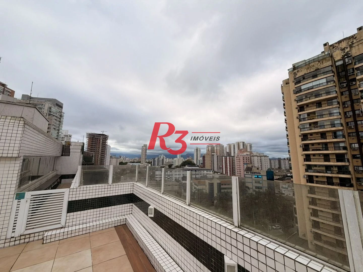 Apartamento com 2 dormitórios à venda, 81 m² por R$ 730.000,00 - Ponta da Praia - Santos/SP