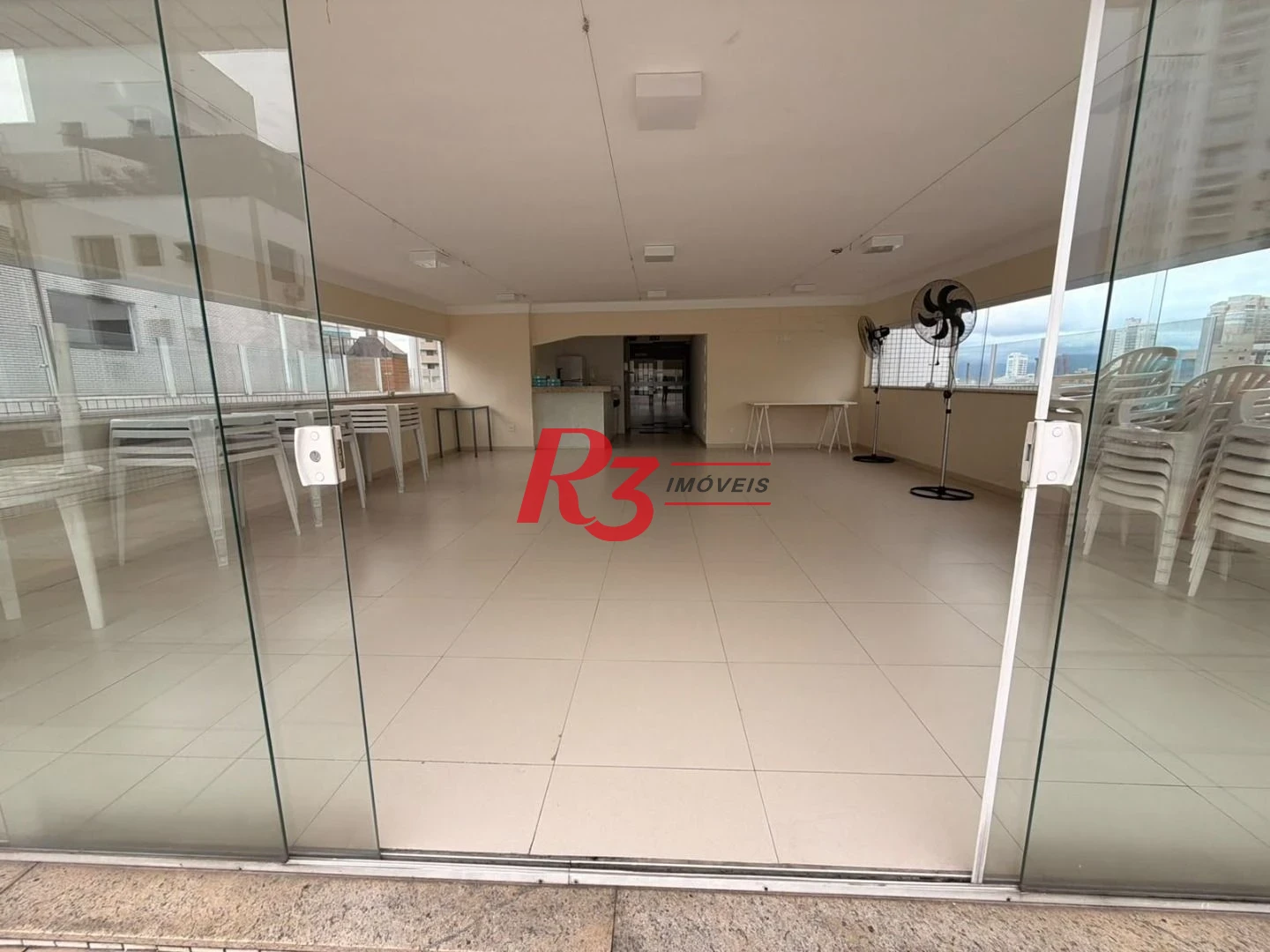Apartamento com 2 dormitórios à venda, 81 m² por R$ 730.000,00 - Ponta da Praia - Santos/SP
