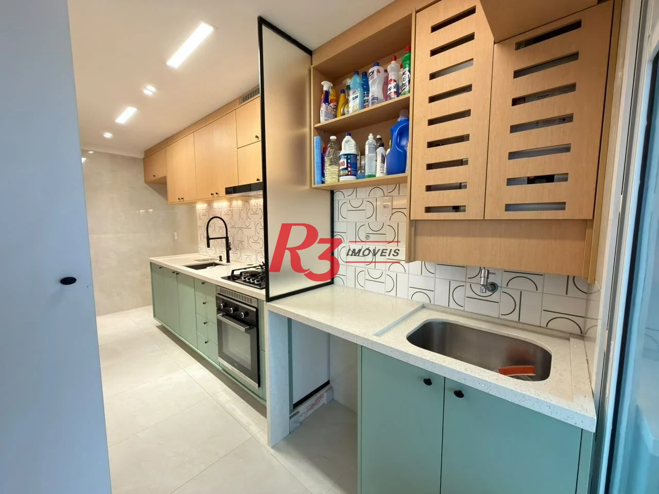Apartamento à venda, 73 m² por R$ 800.000,00 - Itararé - São Vicente/SP