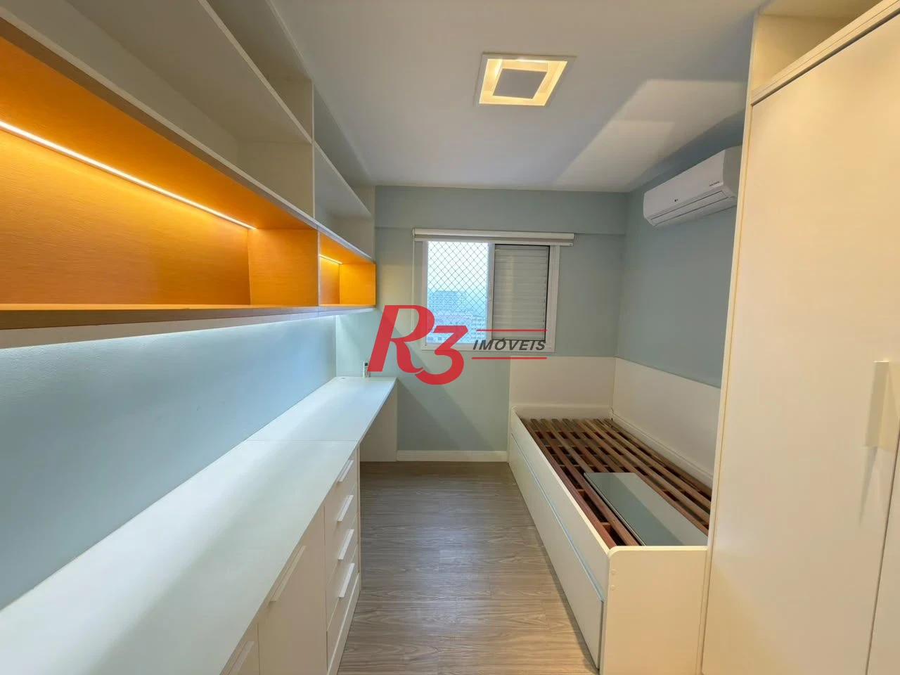 Apartamento à venda, 73 m² por R$ 800.000,00 - Itararé - São Vicente/SP