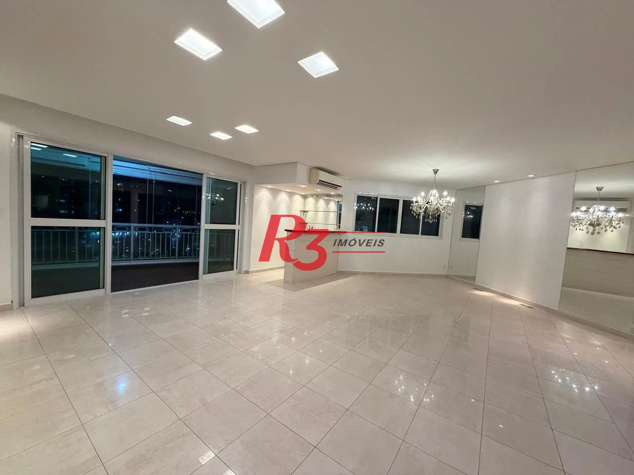 Apartamento com 3 dormitórios para alugar, 199 m² por R$ 13.600,00/mês - Ponta da Praia - Santos/SP