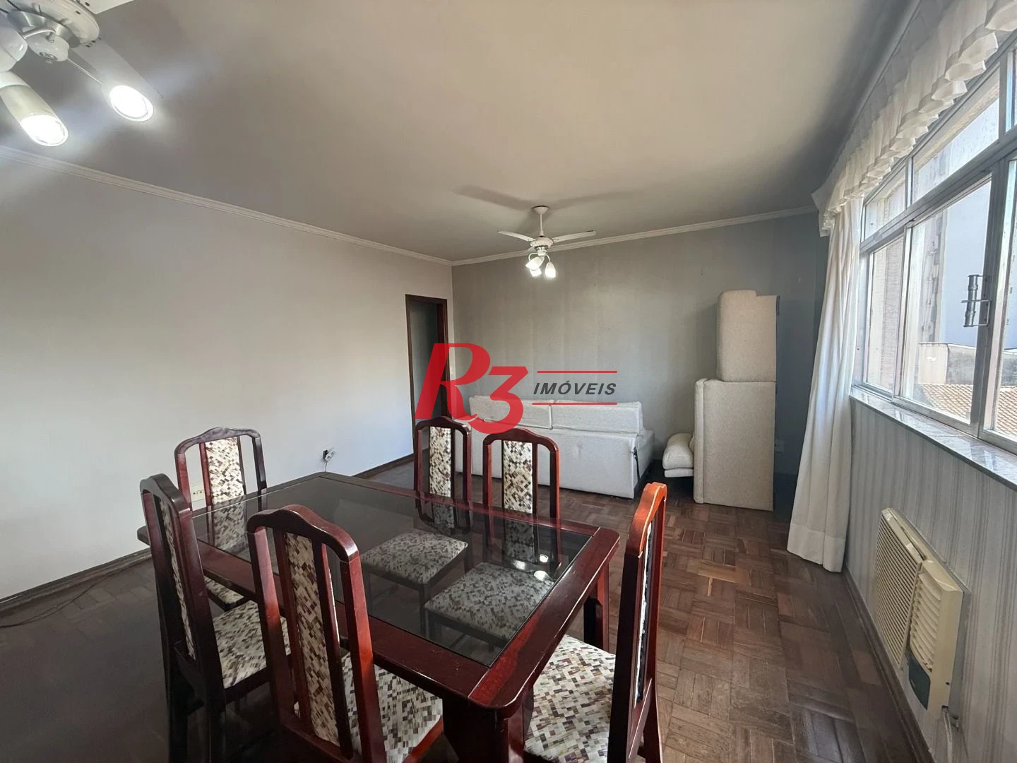 Apartamento com 3 dormitórios à venda, 117 m² por R$ 650.000,00 - Gonzaga - Santos/SP
