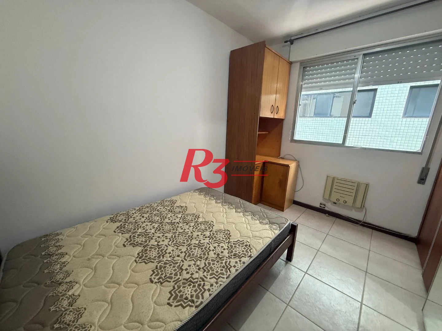 Apartamento com 3 dormitórios à venda, 117 m² por R$ 650.000,00 - Gonzaga - Santos/SP