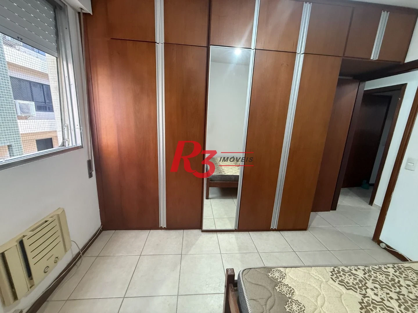 Apartamento com 3 dormitórios à venda, 117 m² por R$ 650.000,00 - Gonzaga - Santos/SP