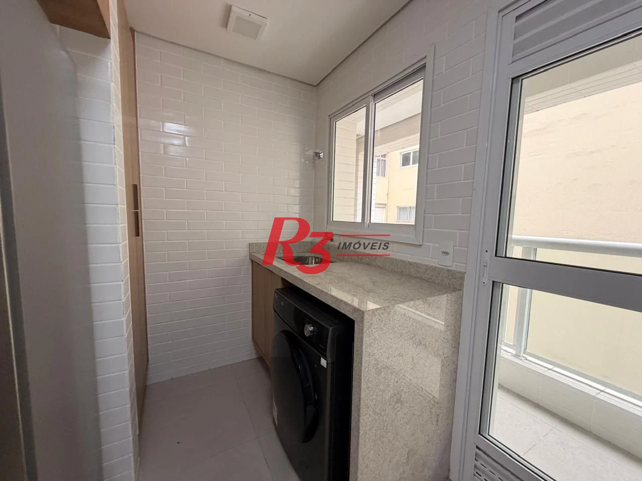 Apartamento com 2 dormitórios para alugar, 90 m² por R$ 7.021,00/mês - Aparecida - Santos/SP