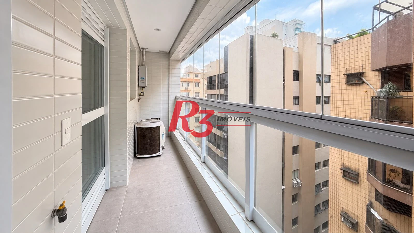 Apartamento com 2 dormitórios para alugar, 90 m² por R$ 7.021,00/mês - Aparecida - Santos/SP