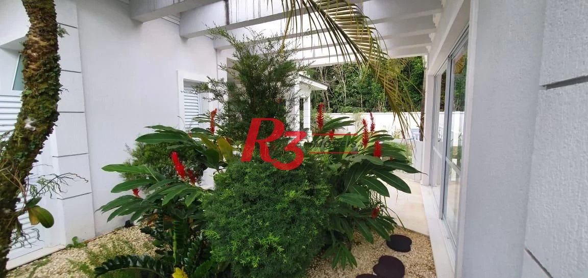 Casa com 4 dormitórios à venda, 700 m² por R$ 6.000.000,00 - Balneário Praia do Pernambuco - Guarujá/SP
