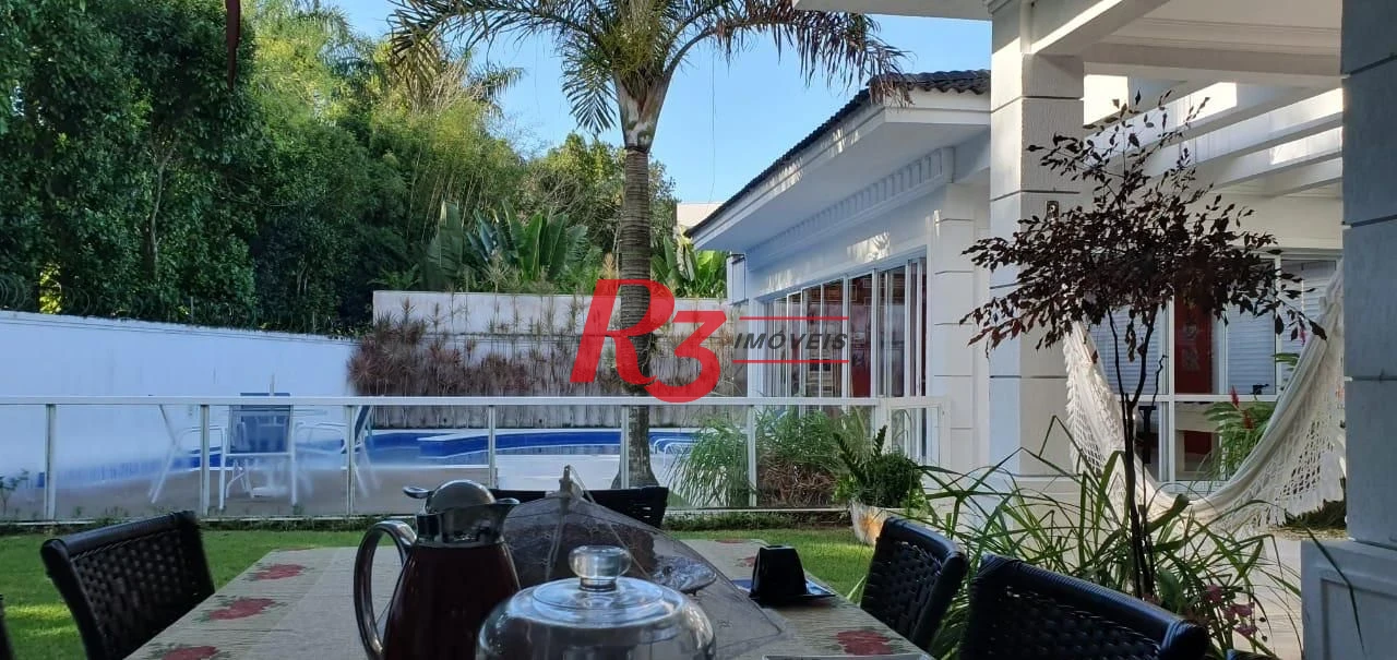 Casa com 4 dormitórios à venda, 700 m² por R$ 6.000.000,00 - Balneário Praia do Pernambuco - Guarujá/SP