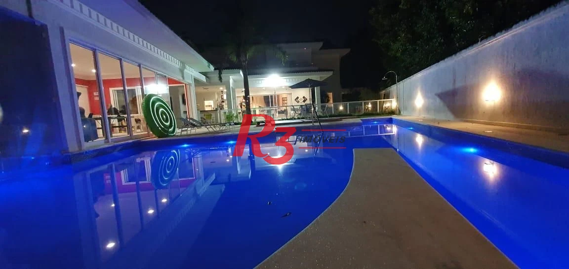 Casa com 4 dormitórios à venda, 700 m² por R$ 6.000.000,00 - Balneário Praia do Pernambuco - Guarujá/SP
