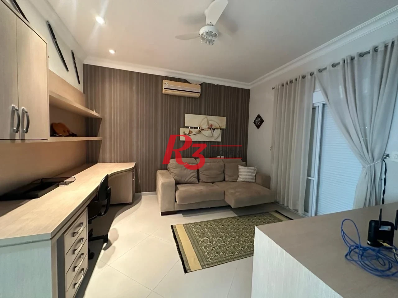 Casa com 4 dormitórios à venda, 700 m² por R$ 6.000.000,00 - Balneário Praia do Pernambuco - Guarujá/SP