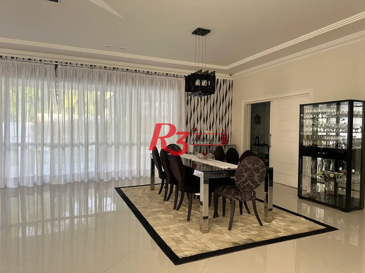 Casa com 4 dormitórios à venda, 700 m² por R$ 6.000.000,00 - Balneário Praia do Pernambuco - Guarujá/SP