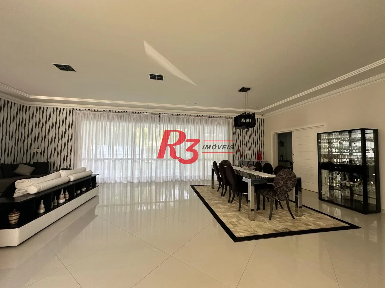 Casa com 4 dormitórios à venda, 700 m² por R$ 6.000.000,00 - Balneário Praia do Pernambuco - Guarujá/SP