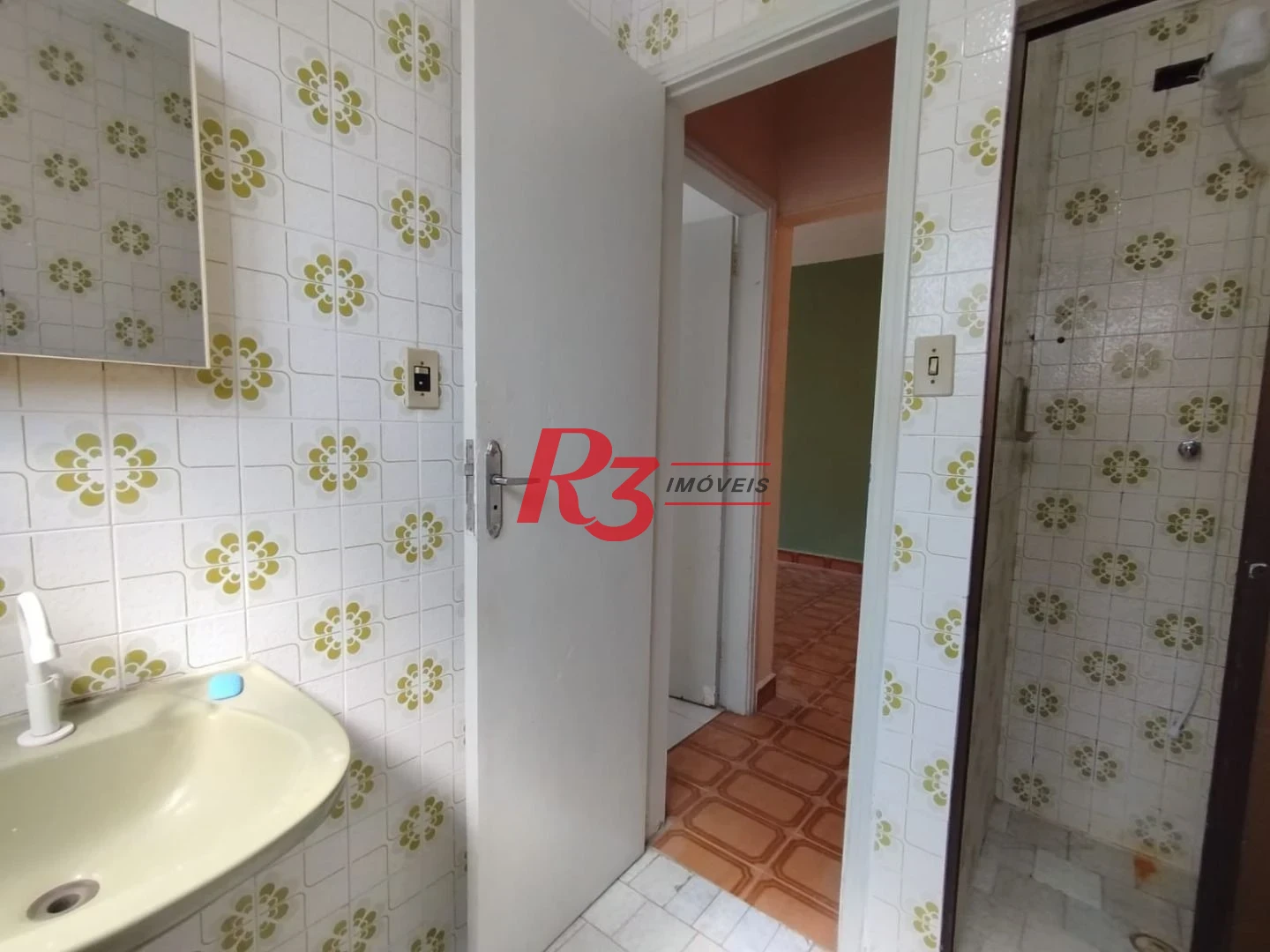 Apartamento com 1 dormitório para alugar, 65 m² por R$ 3.000,00/mês - José Menino - Santos/SP