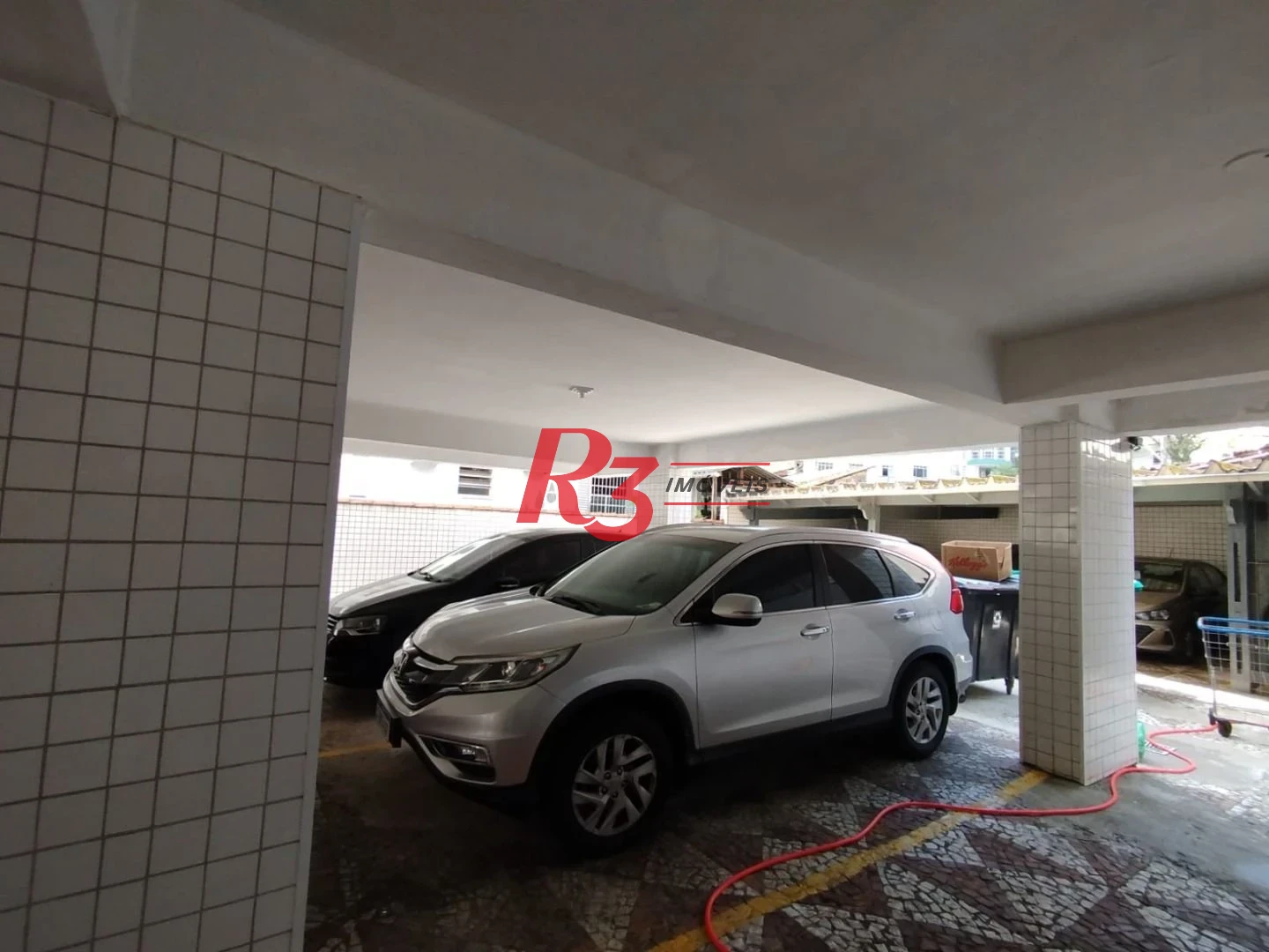 Apartamento com 1 dormitório para alugar, 65 m² por R$ 3.000,00/mês - José Menino - Santos/SP