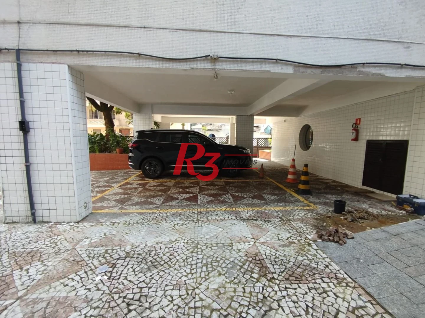 Apartamento com 1 dormitório para alugar, 65 m² por R$ 3.000,00/mês - José Menino - Santos/SP