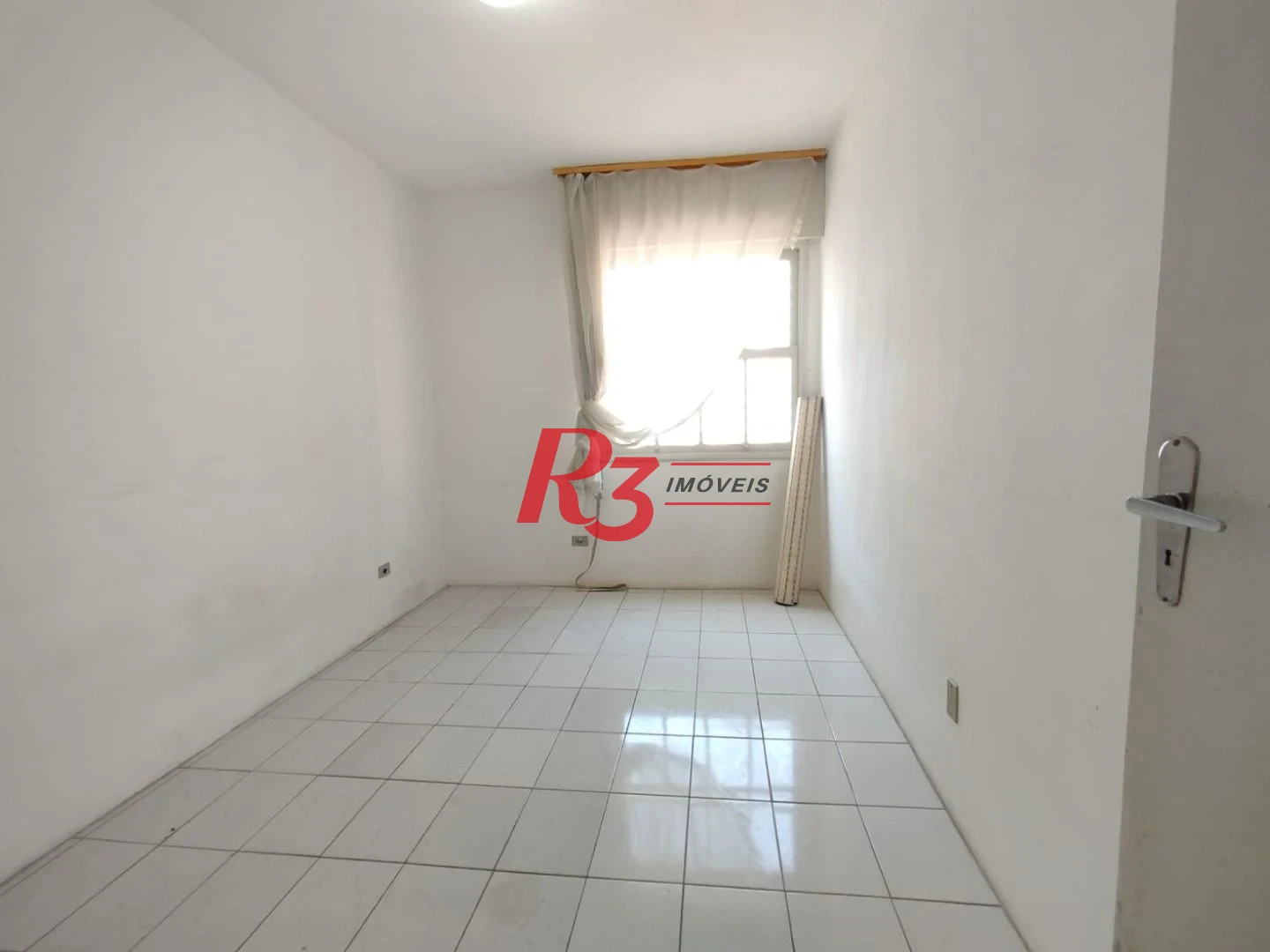Apartamento com 1 dormitório para alugar, 65 m² por R$ 3.000,00/mês - José Menino - Santos/SP