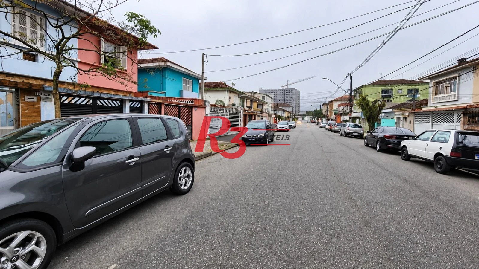Casa com 2 dormitórios à venda, 70 m² por R$ 370.000,00 - Jabaquara - Santos/SP