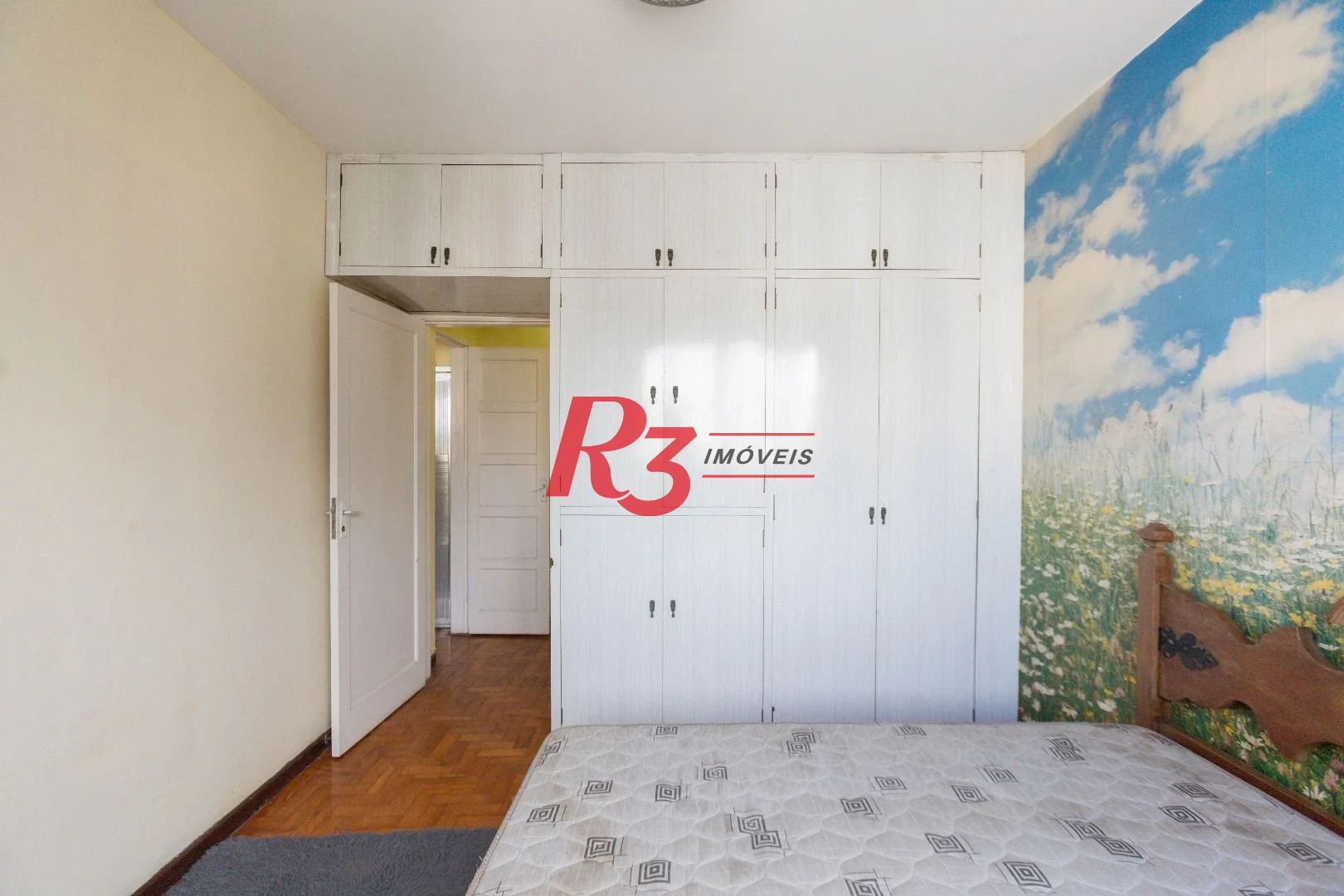 Apartamento com 3 dormitórios à venda, 100 m² por R$ 680.000,00 - Gonzaga - Santos/SP