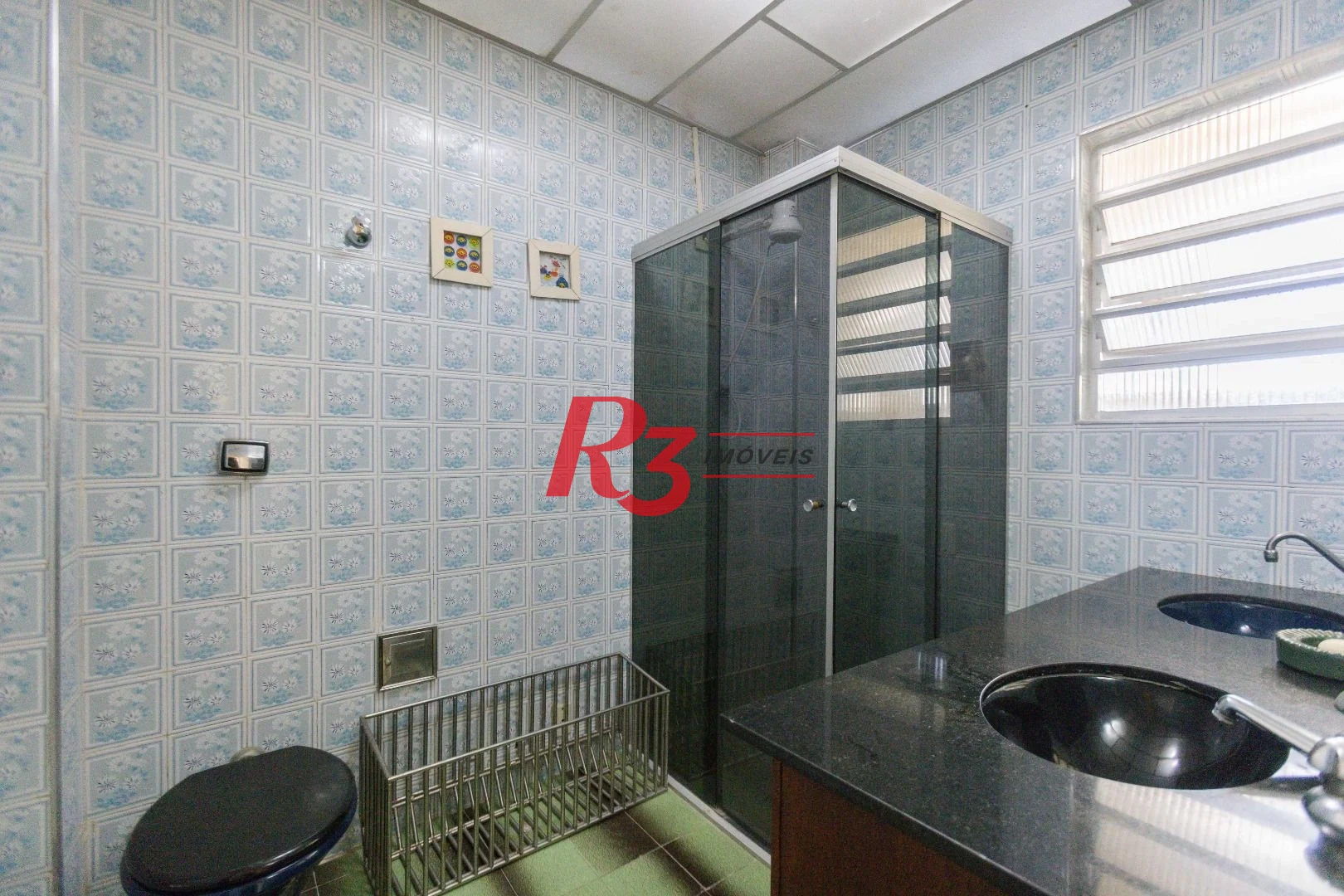 Apartamento com 3 dormitórios à venda, 100 m² por R$ 680.000,00 - Gonzaga - Santos/SP