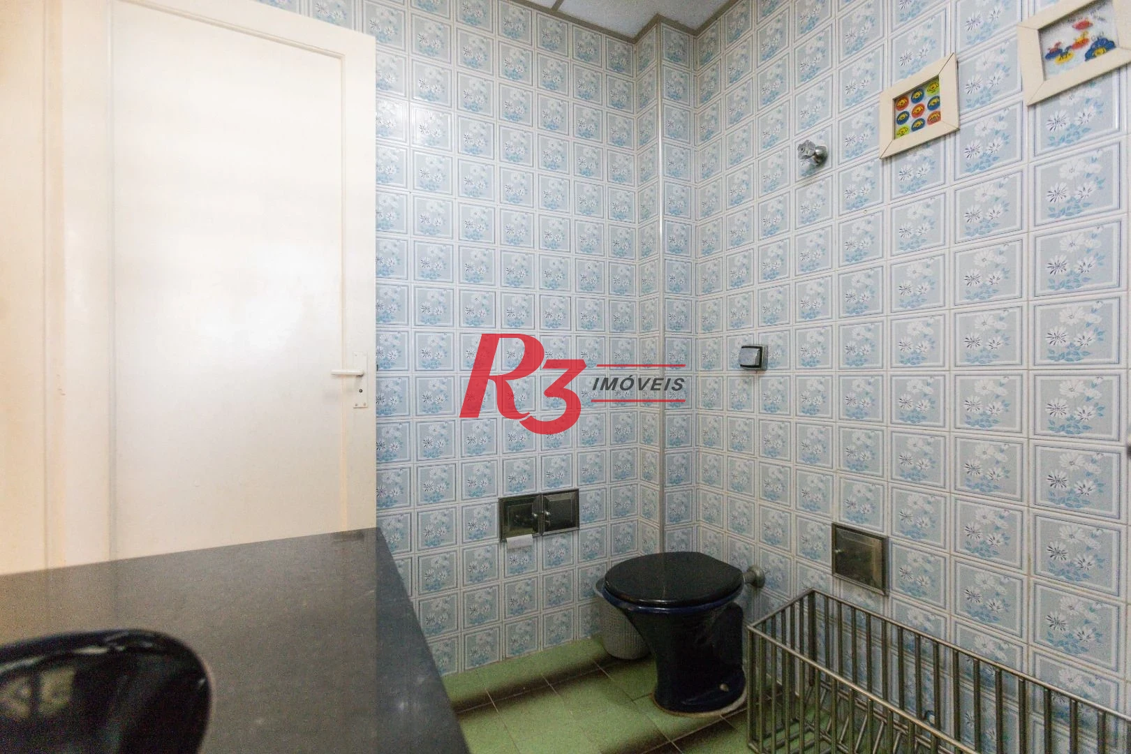 Apartamento com 3 dormitórios à venda, 100 m² por R$ 680.000,00 - Gonzaga - Santos/SP