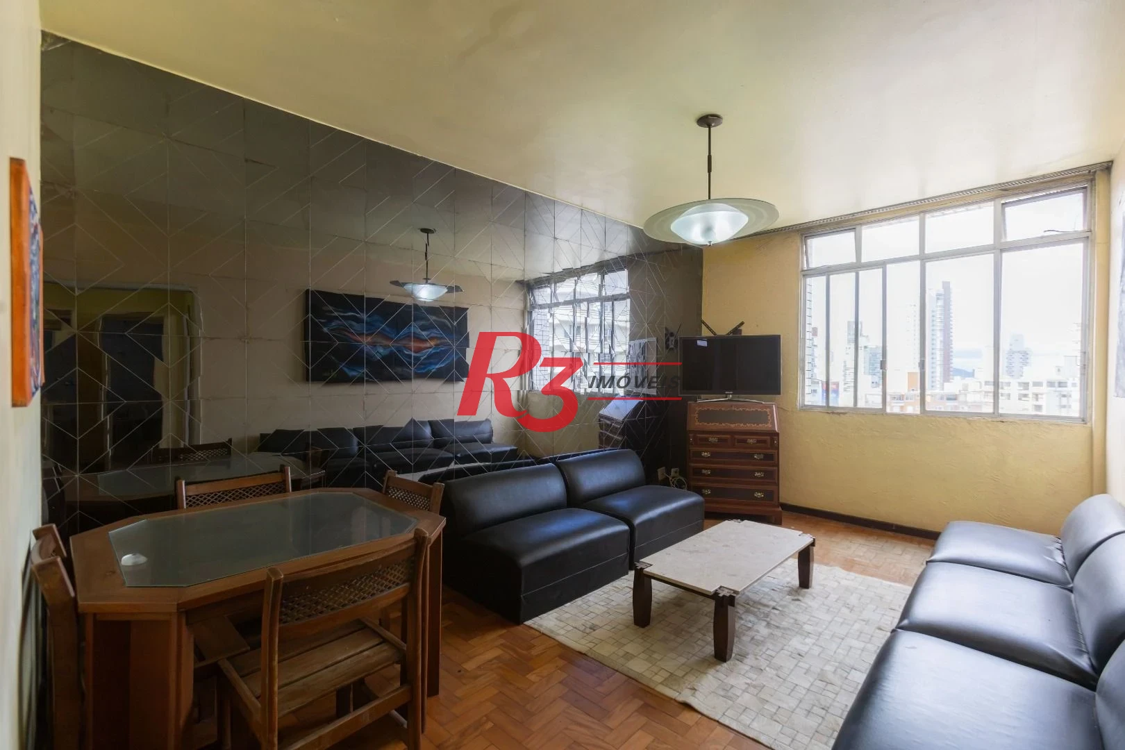 Apartamento com 3 dormitórios à venda, 100 m² por R$ 680.000,00 - Gonzaga - Santos/SP