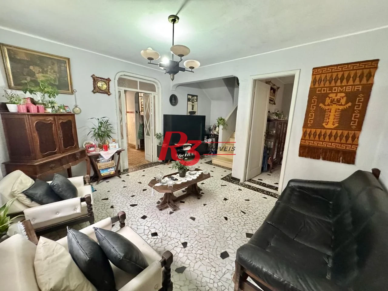 Casa com 3 dormitórios à venda, 180 m² por R$ 920.000,00 - Campo Grande - Santos/SP