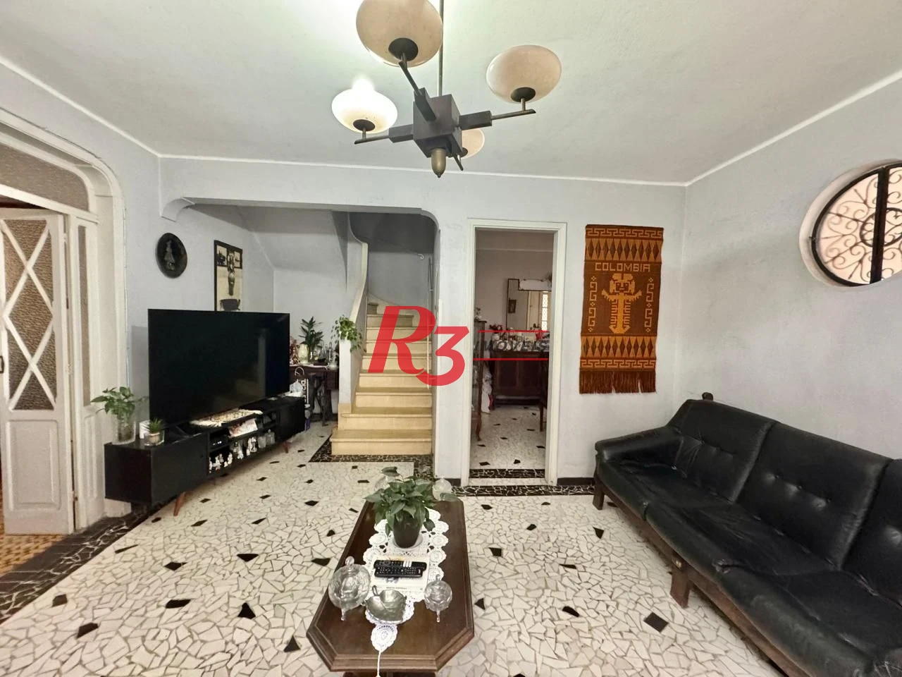 Casa com 3 dormitórios à venda, 180 m² por R$ 920.000,00 - Campo Grande - Santos/SP