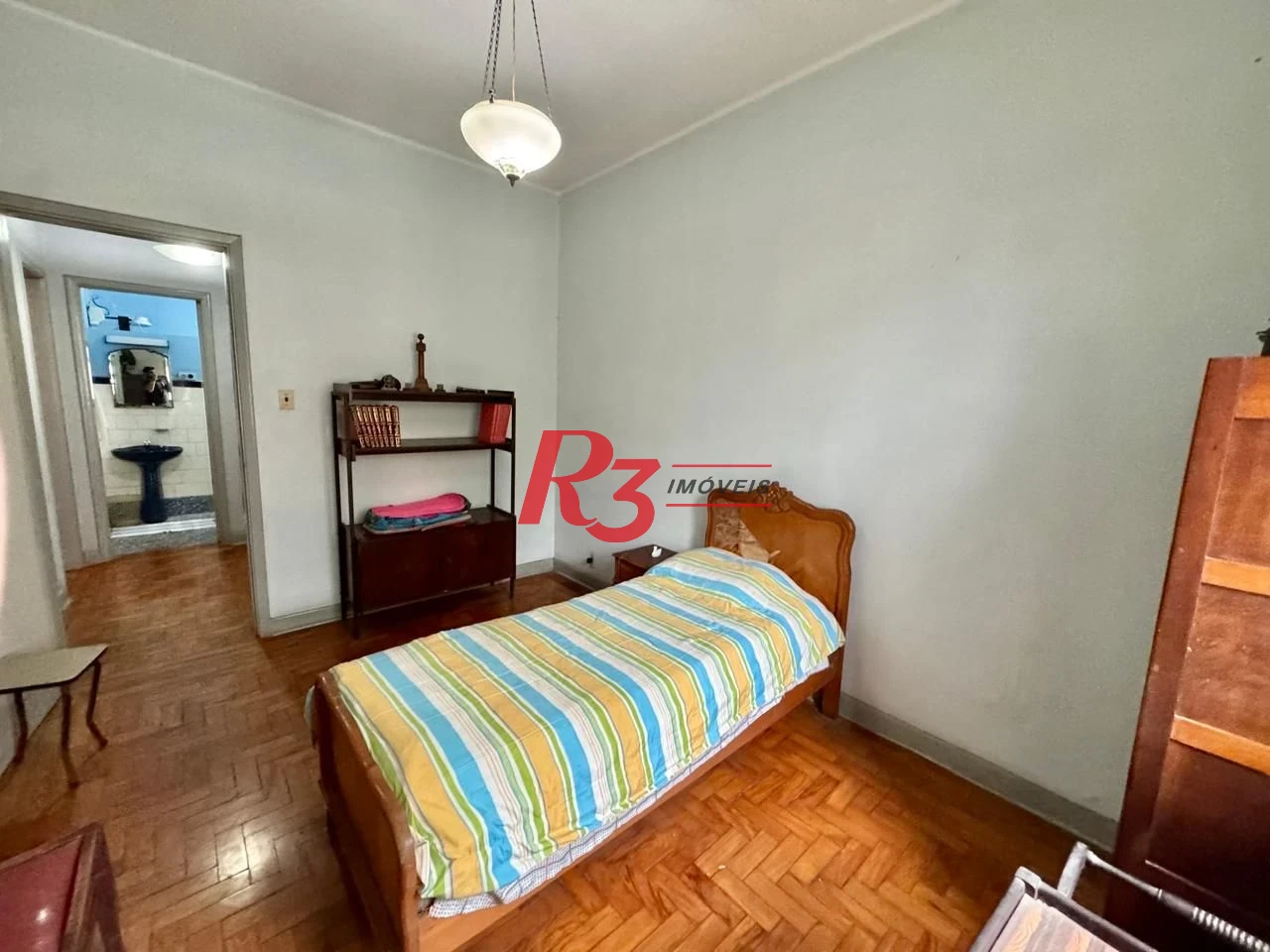 Casa com 3 dormitórios à venda, 180 m² por R$ 920.000,00 - Campo Grande - Santos/SP